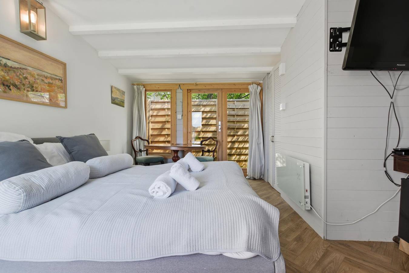 Garden Chalet in Heart of Whitstable - Pass the Keys in Whitstable, Kent