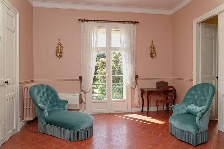 Château pour 15 personnes, avec Jardin dans l' Hérault - 4