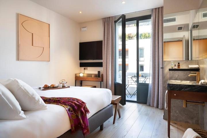 Hôtel pour 2 personnes, avec vue et terrasse dans Gare d'Annecy - 3