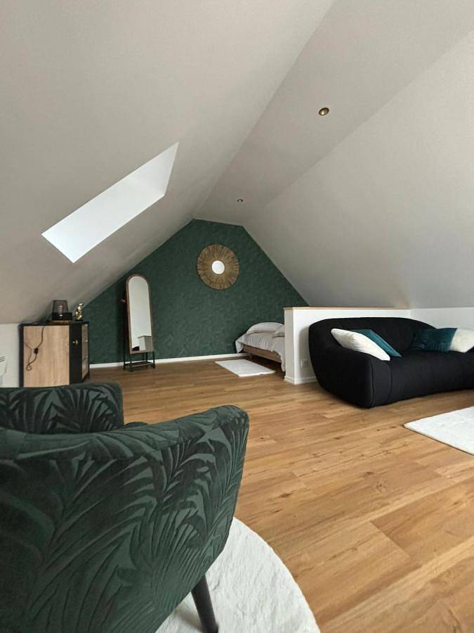 Deluxe Double Room in Nazelles-Négron, Région de Tours