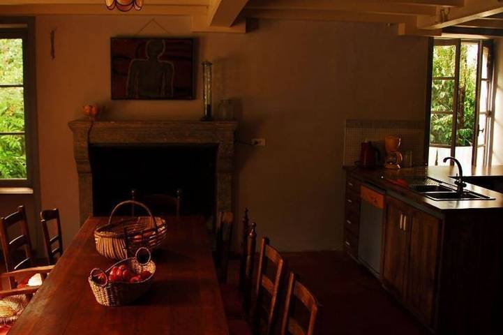 Gîte pour 13 personnes, avec jardin ainsi que jacuzzi et piscine à La Caillère-Saint-Hilaire - 3