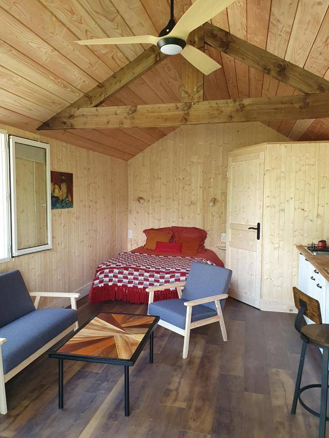 Gîte pour 2 personnes, avec jardin et vue à Villevieille - 2