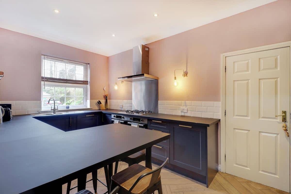 Central Tunbridgewells | Stylish & Spacious for 10 in Royal Tunbridge Wells, Kent