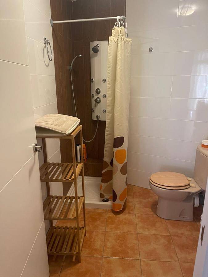 Apartamento de vacaciones para 5 personas, con balcón, Se admiten mascotas en Corredor De Almansa - 2