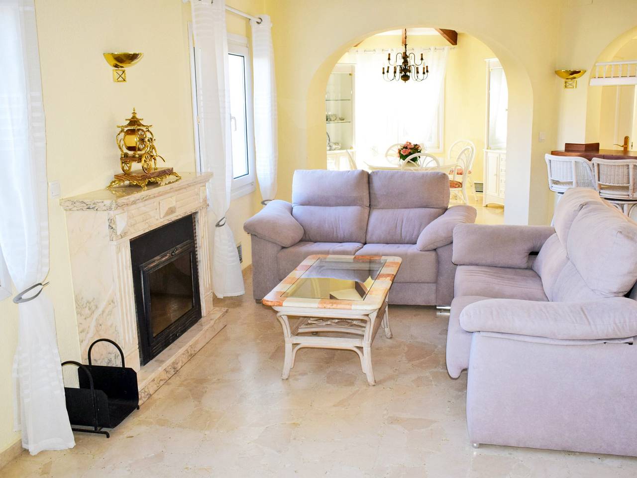 Luxus Chalet mit 5 Schlafzimmern, privatem Pool, nah am Golf und Strand in Oliva, Costa Blanca