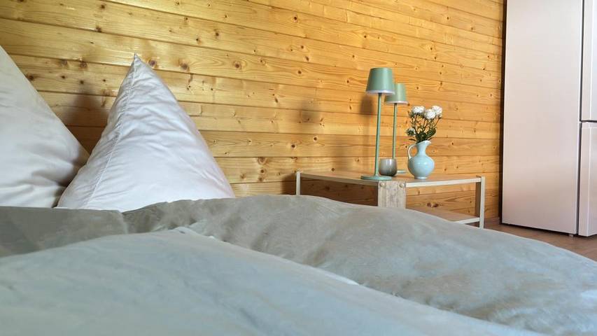 Glamping voor 2 personen, met Terras en Tuin in het Zwarte Woud