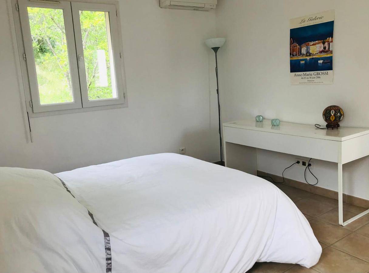 Appartement entier, Three-Bedroom Apartment in Peri, Région d'Ajaccio