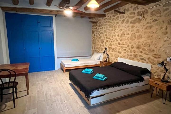 Gîte pour 6 personnes, avec jardin et terrasse à Arnes - 3