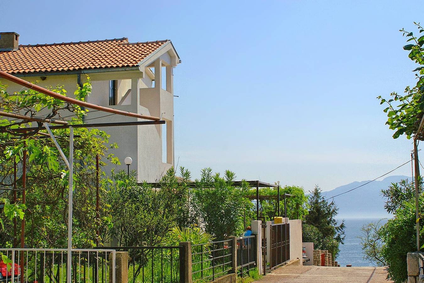 Ganze Wohnung, 2-Zimmer-Ferienwohnung mit Terrasse und Meerblick Podaca, Makarska A-2621-a in Podaca, Makarska Riviera
