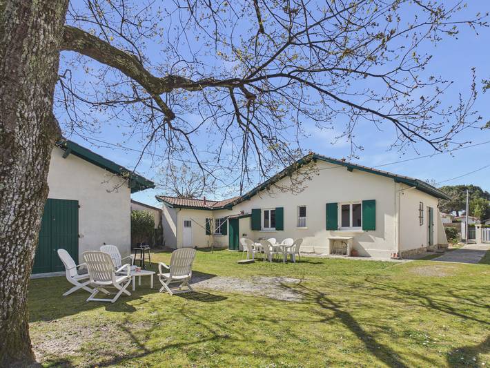 Ferienhaus für 6 Personen, mit Terrasse und Garten - 1