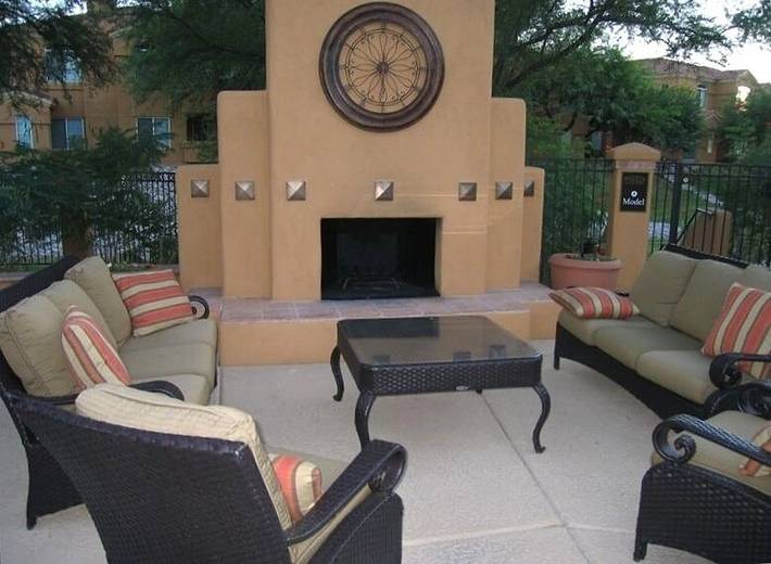 Vacation rental for 4 people, with pool and hot tub as well as balcony, with pets in Catalina Foothills