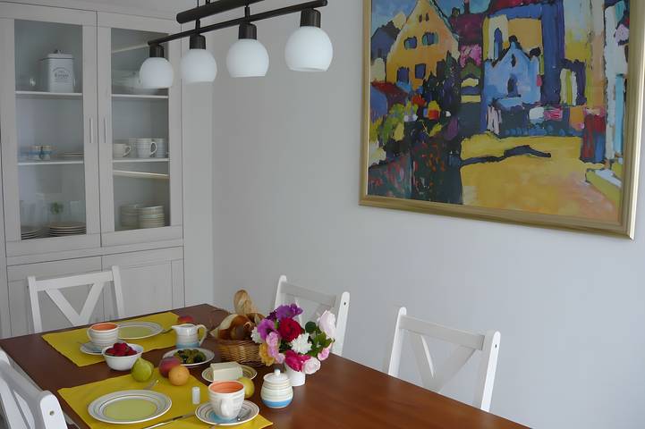 Ganze Wohnung, Apartment „Willkommen in unserer Oase der Ruhe“ mit privater Terrasse, Garten & Wlan in Winterstetten, Leutkirch im Allgäu