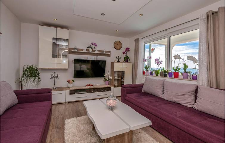 Ferienwohnung für 8 Personen, mit Terrasse, kinderfreundlich an der Makarska Riviera - 4