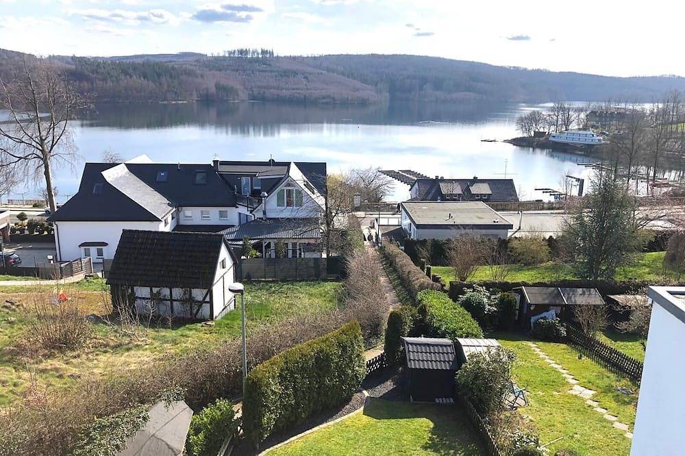 Vacation home on Lake Sorpe with panoramic views of the lake, foto 12
