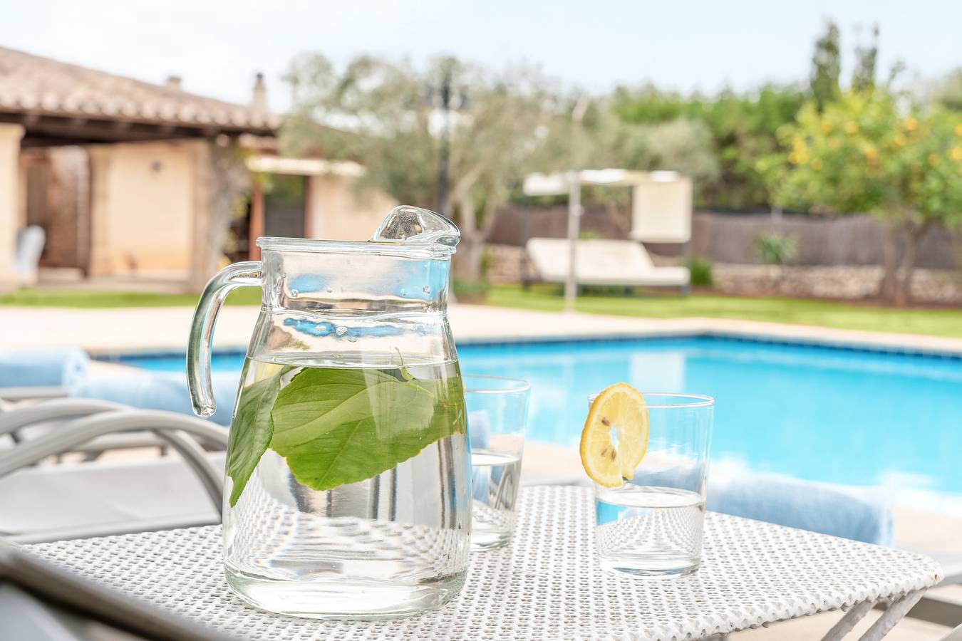 Geräumige Villa "Villa Agnes" mit Bergblick, Pool, Terrasse & Garten in Pollença Stadt, Pollença