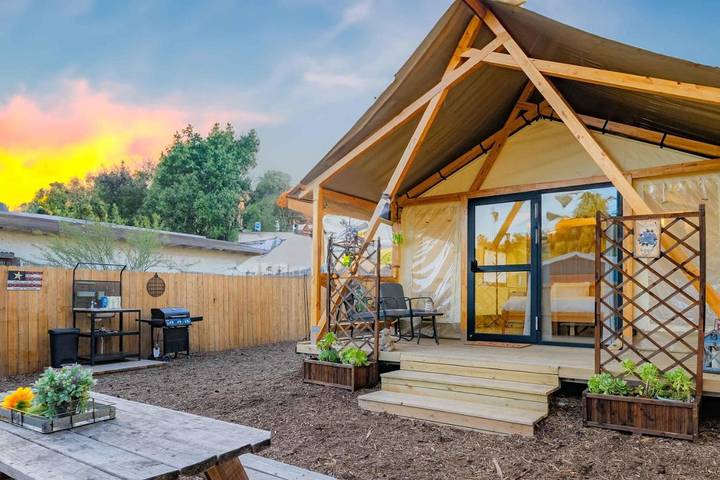 Camping para 3 personas, con terraza en California