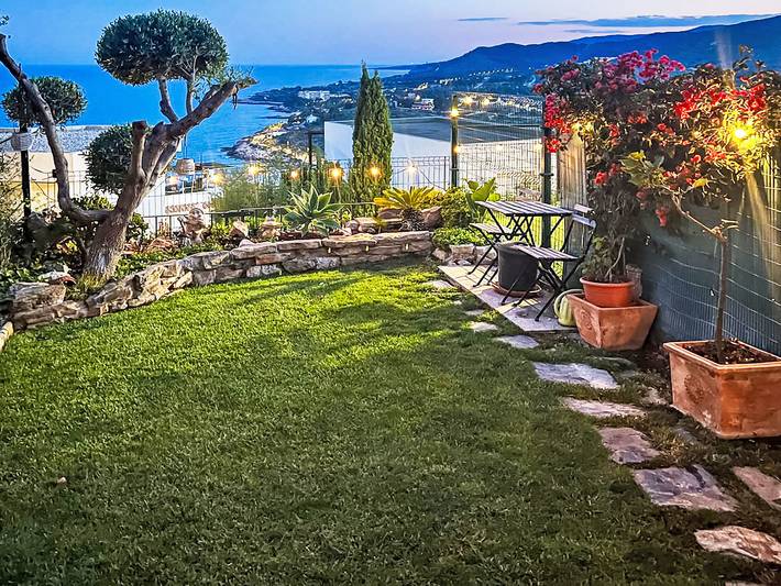 Ferienhaus für 4 Personen, mit Terrasse und Garten in Peñiscola