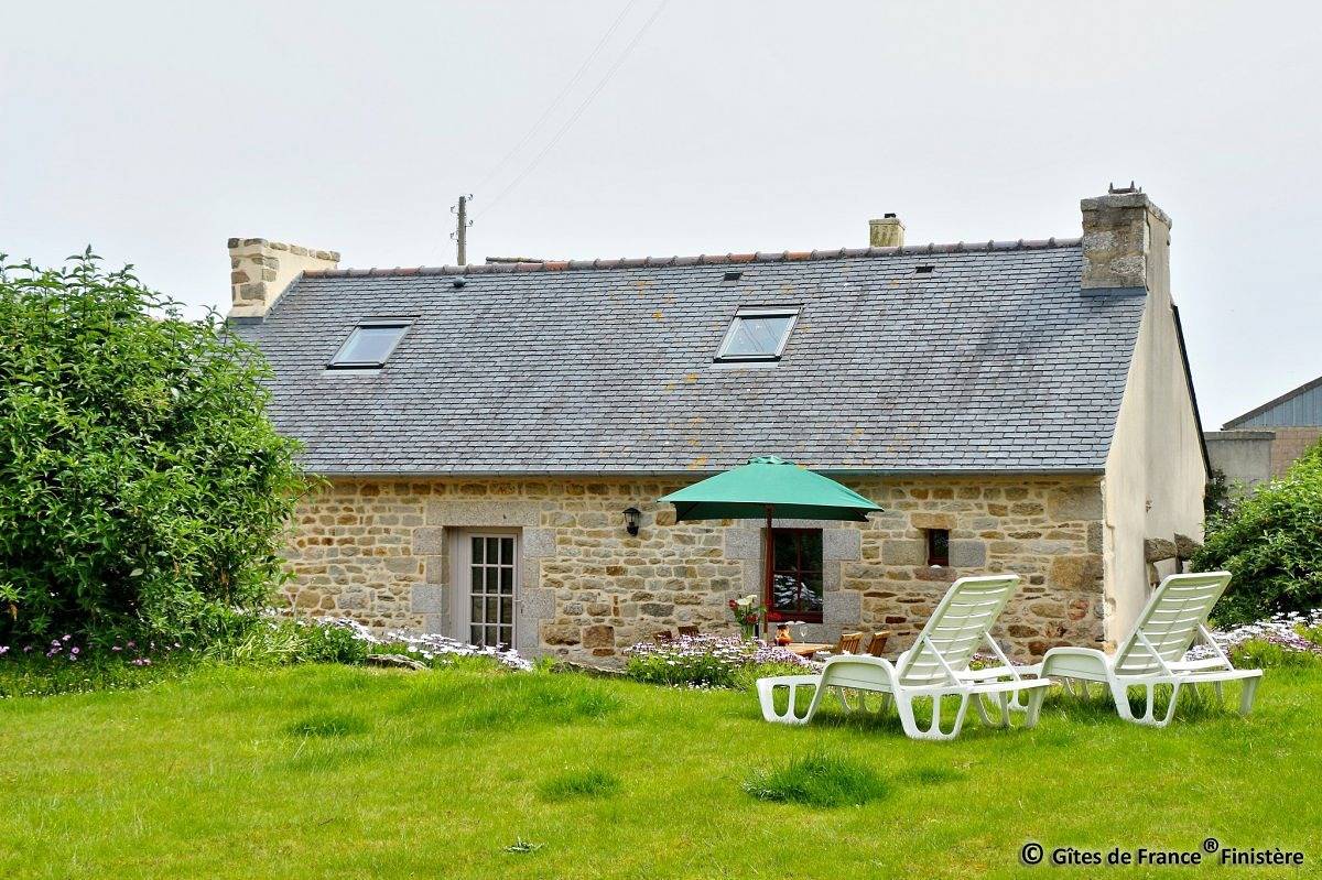 2- Ty Maharic in Goulven, Brest und Umgebung