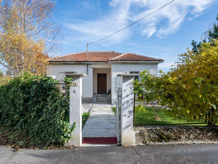 Ferienhaus für 4 Personen, mit Terrasse und Garten sowie Ausblick