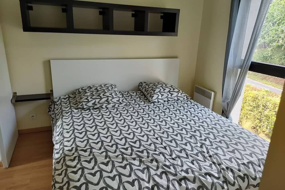 Appartement entier, Bel appartement pour 4 à 6 personnes à 200 m de la plage et des commerces, in Le Conquet, Région de Brest