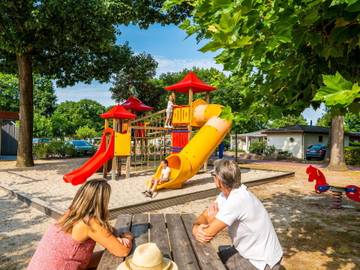 Chalet voor 6 Personen in Susteren, Limburg, Afbeelding 2