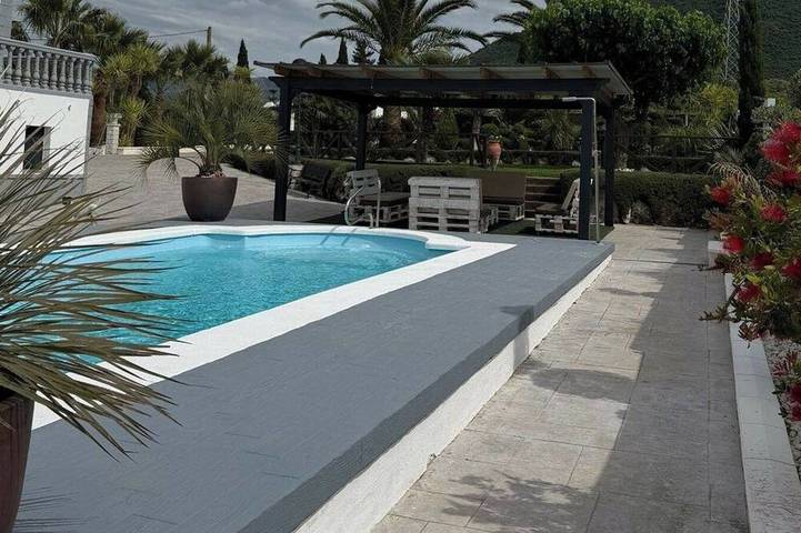 Chalet para 12 personas, con jardín - 1