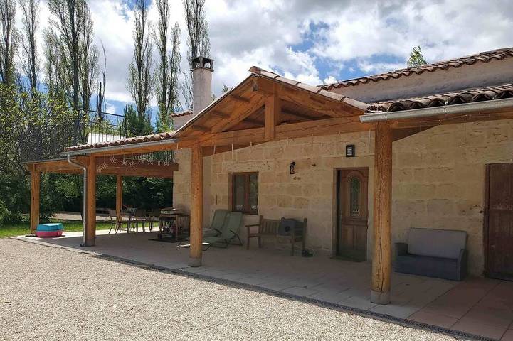 Location de vacances pour 7 personnes, avec jardin, animaux acceptés à Bernis - 4