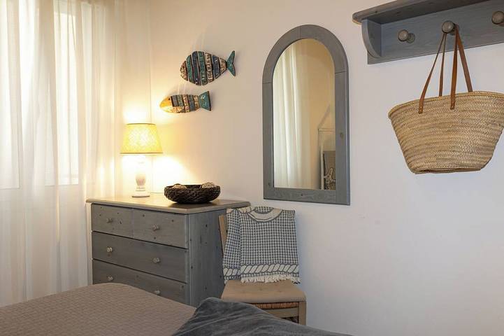Apartamento entero, Lido di Jesolo Beachfront renovated apartment with Private Beach, Wi-Fi & A/C in Lido di Jesolo, Jesolo-city
