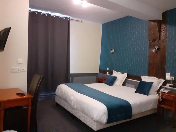 Hôtel pour 2 personnes, avec Terrasse à Montbard