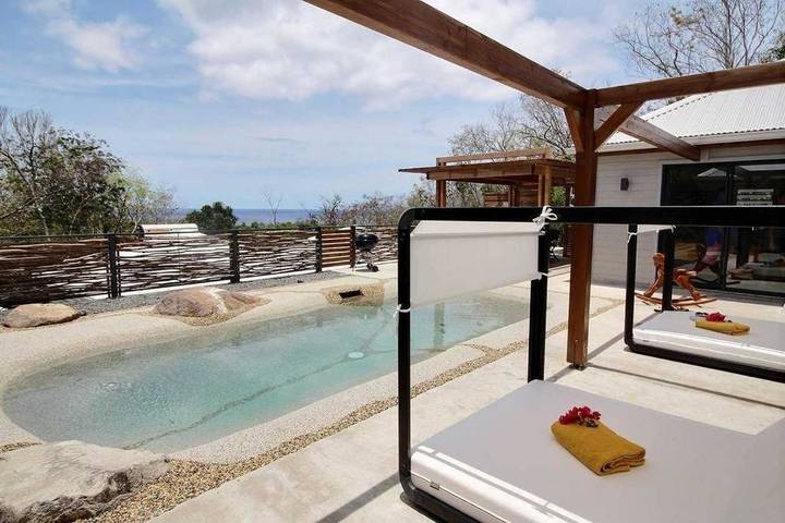 Chalet para 6 personas, con jacuzzi además de terraza y piscina - 1