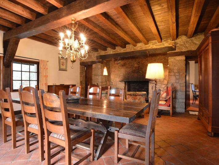 Großes Jagdschloss mit riesigem, wunderschönem Garten in Vielsalm, Bastogne