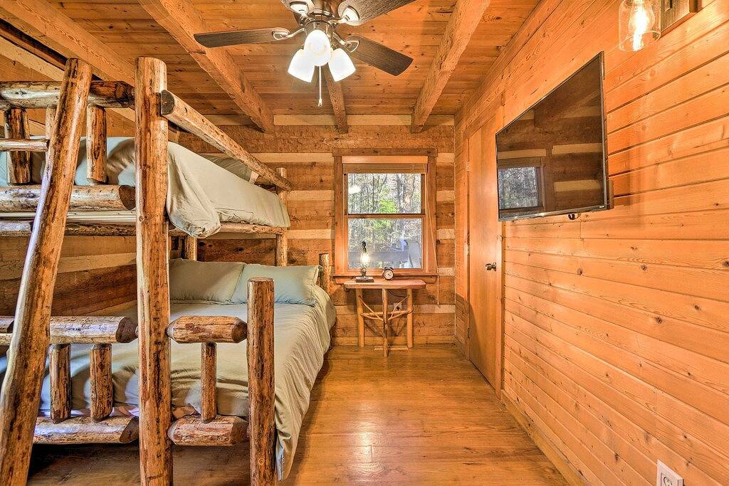 Chalet for 9 Guests in Hocking Hills, Hocking County