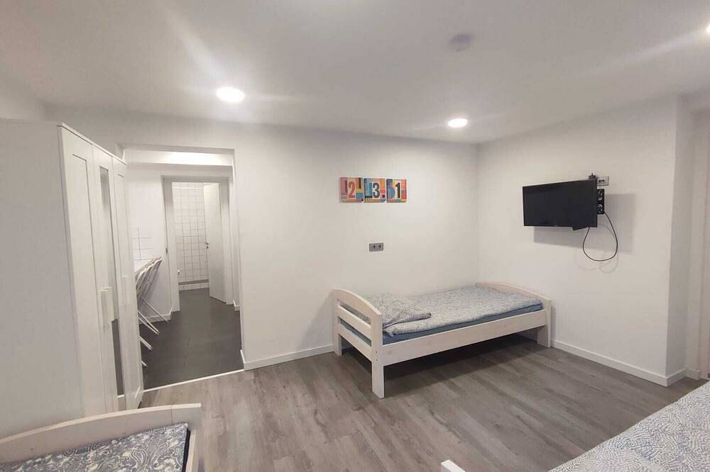 Ganze Wohnung, Ferien/Monteurzimmer - Zörbig in Zörbig, Anhalt - Bitterfeld