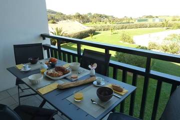 Gîte pour 6 personnes, avec piscine et terrasse dans Golf d'Ilbarritz