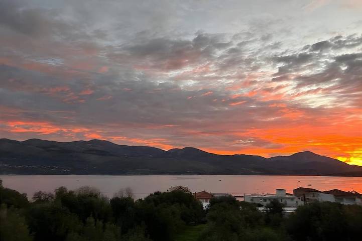 Διαμερίσματα διακοπών για 5 άτομα, με μπαλκόνι στο Ληξούρι