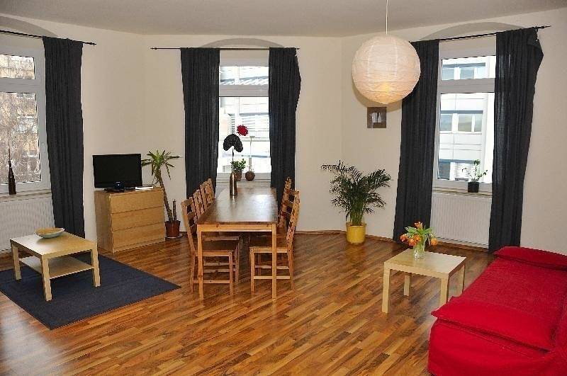 Ganze Ferienwohnung, Große Fewo Dresden Neustadt/Zentrum L9 in Dresden-Neustadt, Dresden