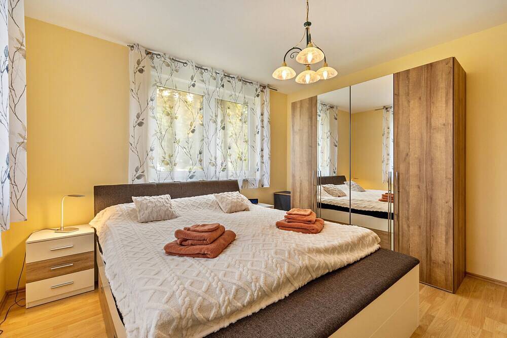 Ganze Wohnung, Apartment '2 Zimmer 69 qm' mit Gemeinschaftsterrasse, Gemeinschaftsgarten und Wlan in Mittenwalde, Dahme-Spreewald