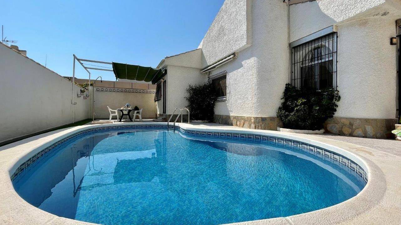 Three-Bedroom Villa in Pilar de la Horadada, Costa Blanca