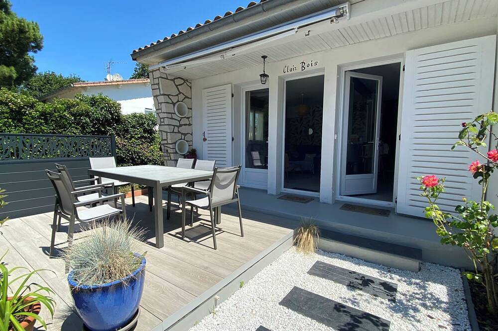 Maison Bord de Mer, 4 Personnes, Plage à Pied 450 m et Village à 700m in Saint-Georges-de-Didonne, Côte de Beauté