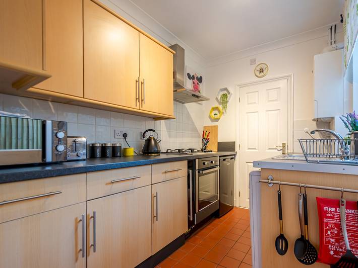 Cosy terrace within city walls ideal for exploring - Pass the Keys in Kent