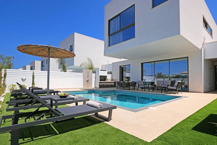 Villa für 7 Personen, mit Pool und Garten auf Zypern - 3