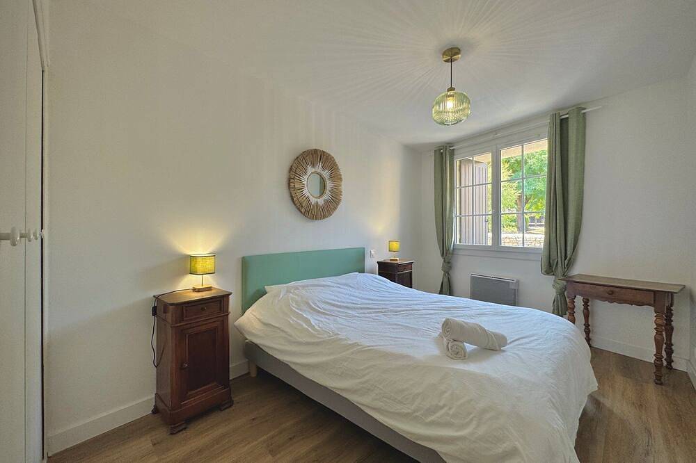 La Sernhacoise, Renovated Family Home & Sauna in Sernhac, Region de Nimes