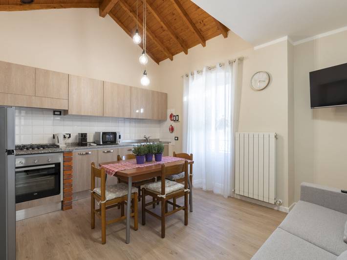 Ferienhaus für 4 Personen, mit Garten und Balkon