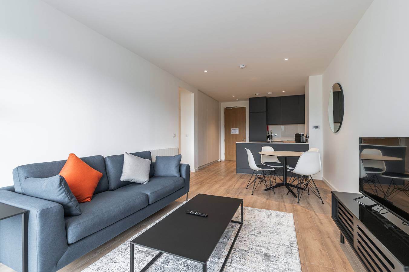 Ganze Wohnung, Ferienwohnung für 2 Personen mit Balkon/Terrasse in Dún Laoghaire-Rathdown, County Dublin