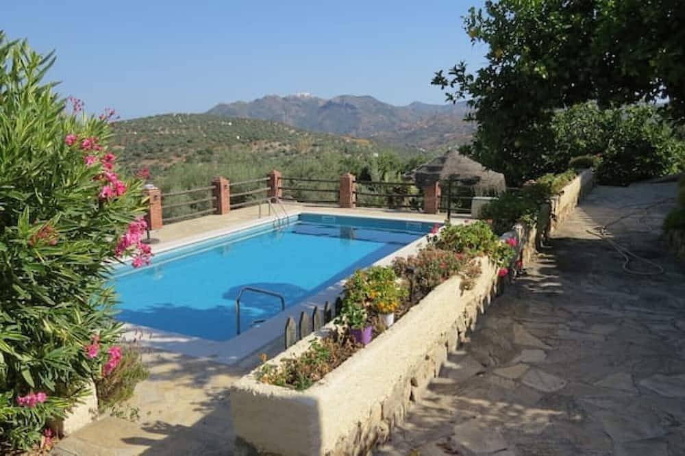 La Molina del Olivar - Peaceful Location in Riogordo, Málaga Province