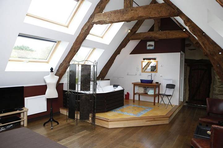 Location de vacances pour 2 personnes, avec piscine et jardin à Langoat - 4