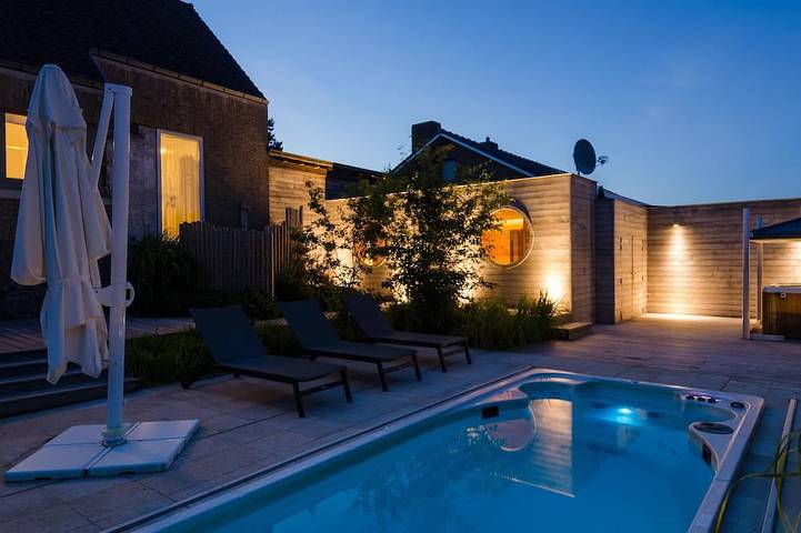 Ferienhaus für 6 Personen, mit Whirlpool und Garten sowie Sauna - 1