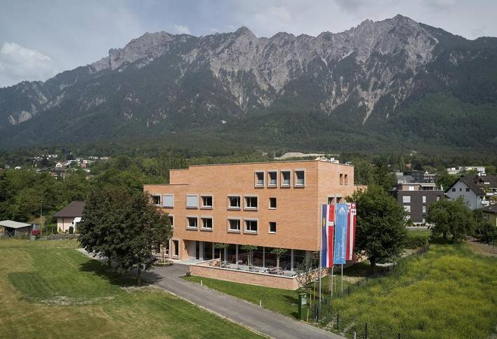 Hostel für 2 Personen, mit Terrasse und Garten in Liechtenstein