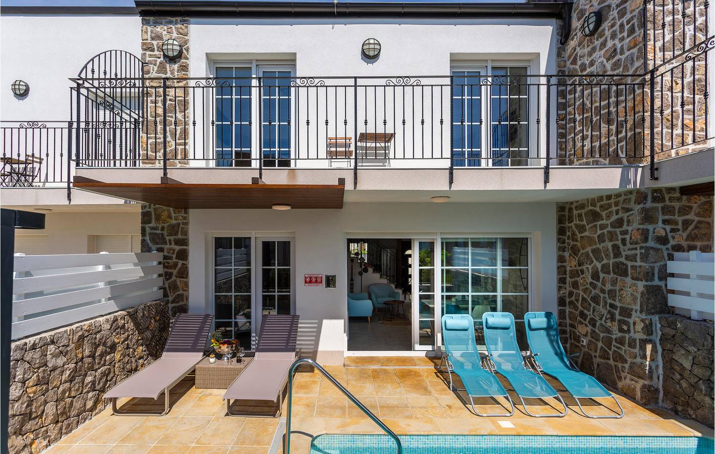 Ferienhaus für 6 Personen mit Terrasse in Kornic, Krk