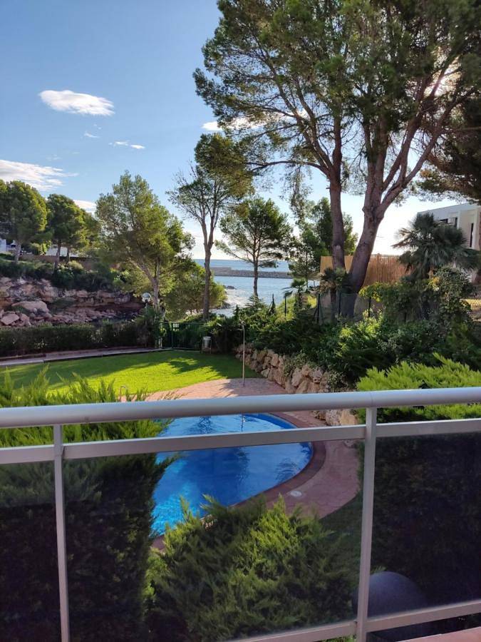 Apartamento para 6 personas, con piscina además de jardín y vistas en Calafat